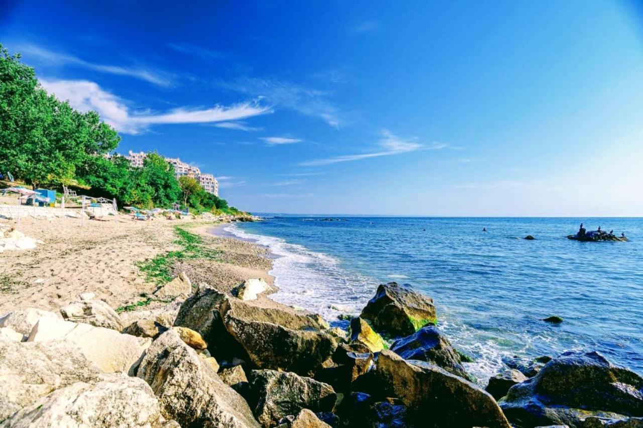 Beach Apartment Rose 골든샌드 외부 사진
