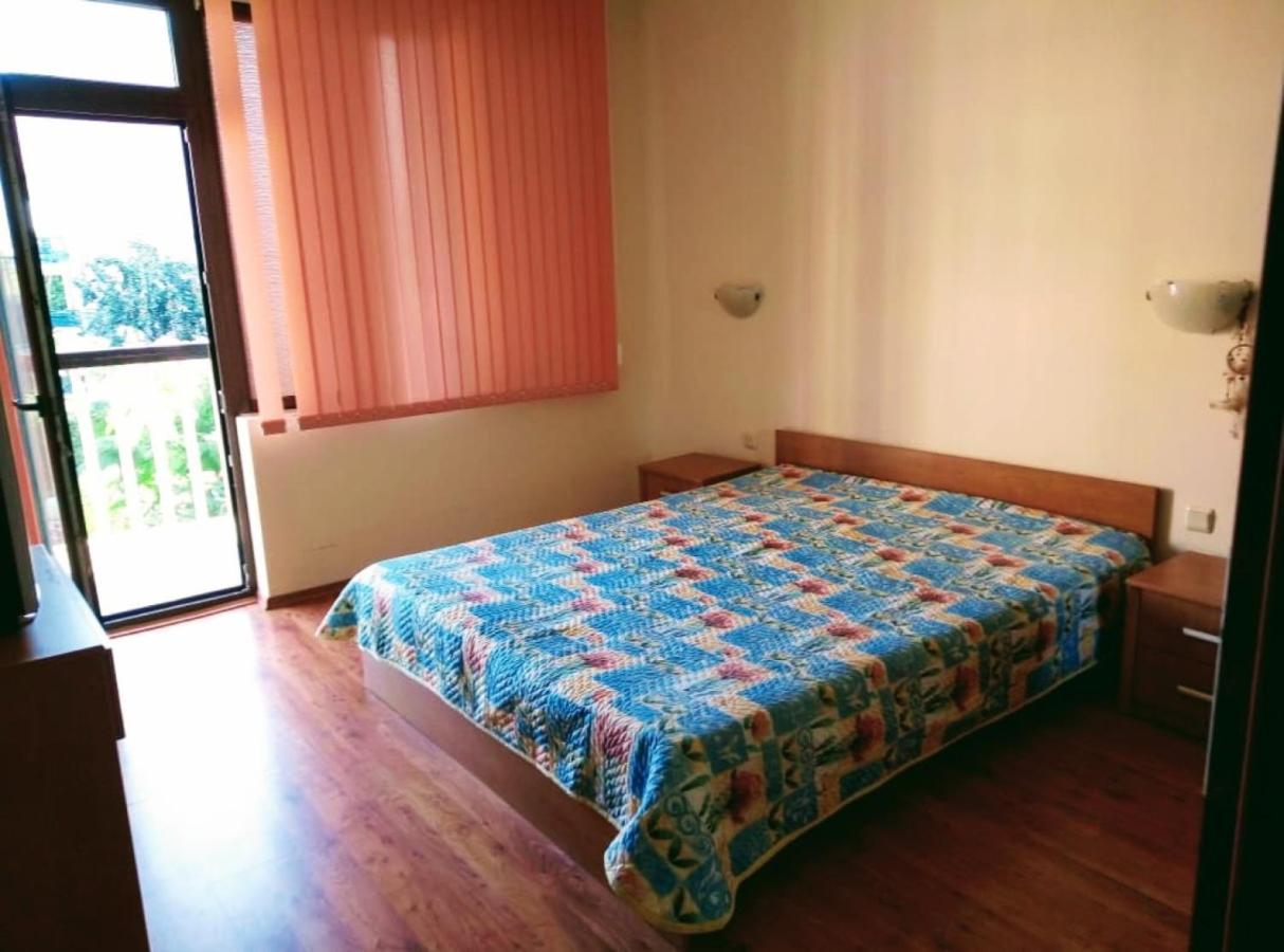 Beach Apartment Rose 골든샌드 외부 사진